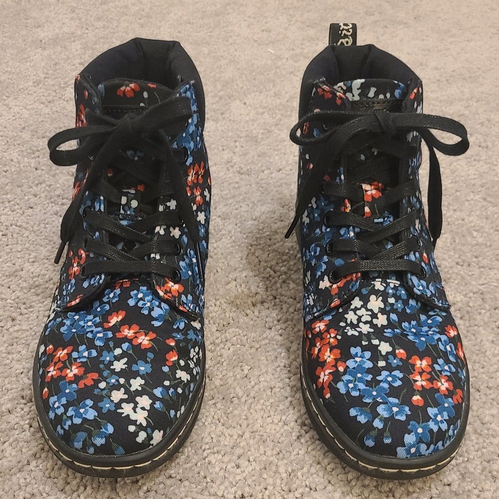 Dr. Martens Womens Maelly Padded Collar Boot Red Blue Floral T Canvas UK 5 US 7